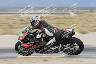 media/Nov-15-2025-Race Pace (Sat) [[8de605a2d8]]/Verified Riders/Turn 9 Inside (950am)/